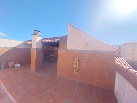 3 quarto Penthouse para venda em Estepona com piscina garagem - 456 000 € (Ref: 9371366)