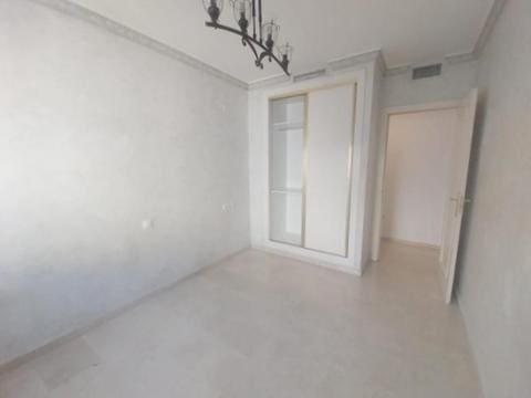 3 quarto Penthouse para venda em Estepona com piscina garagem - 456 000 € (Ref: 9371366)