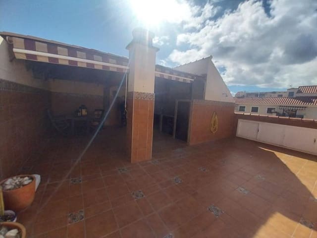 3 quarto Penthouse para venda em Centro, Estepona com piscina garagem - 456 000 € (Ref: 9371366)