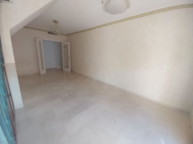 3 quarto Penthouse para venda em Centro, Estepona com piscina garagem - 456 000 € (Ref: 9371366)