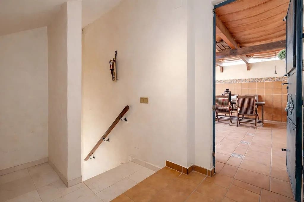 3 slaapkamer Penthouse te koop in Estepona met zwembad garage - € 435.000 (Ref: 9371366)