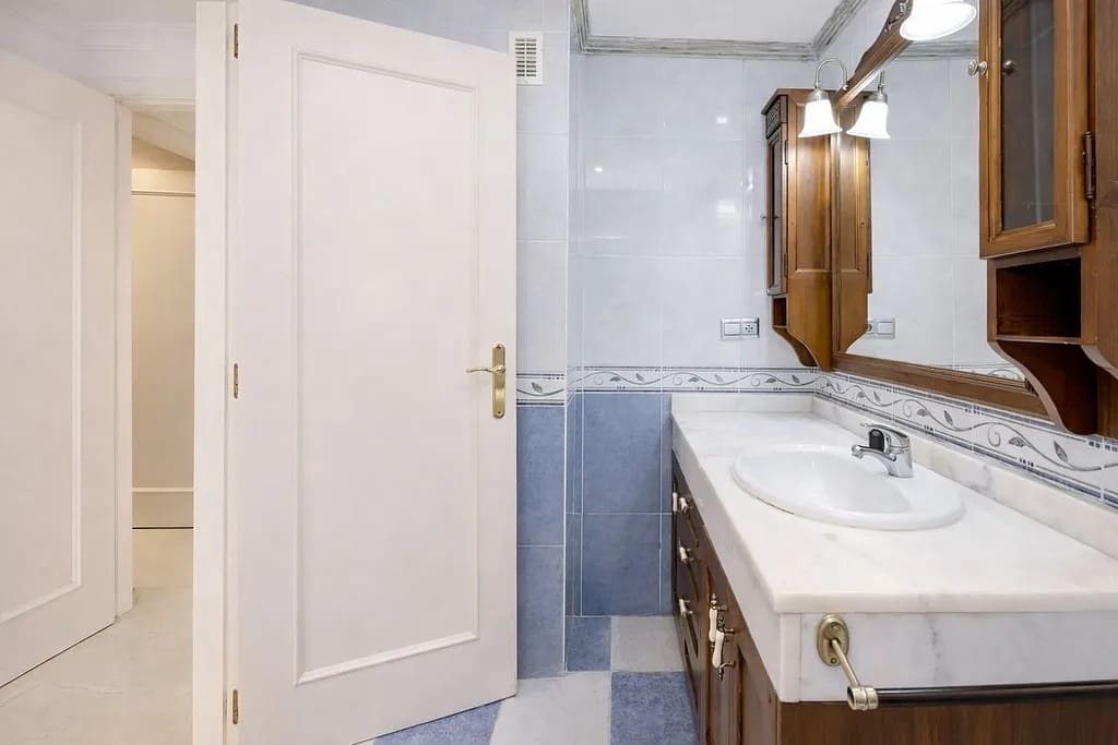 3 slaapkamer Penthouse te koop in Estepona met zwembad garage - € 435.000 (Ref: 9371366)