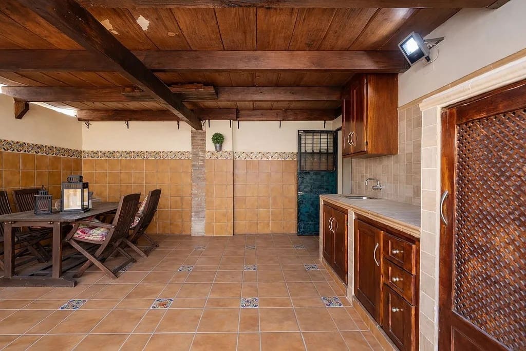 3 slaapkamer Penthouse te koop in Estepona met zwembad garage - € 435.000 (Ref: 9371366)