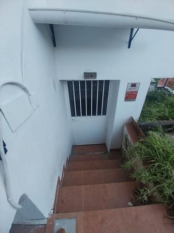 3 sovrum Radhus till salu i Estepona med pool - 668 000 € (Ref: 9371367)