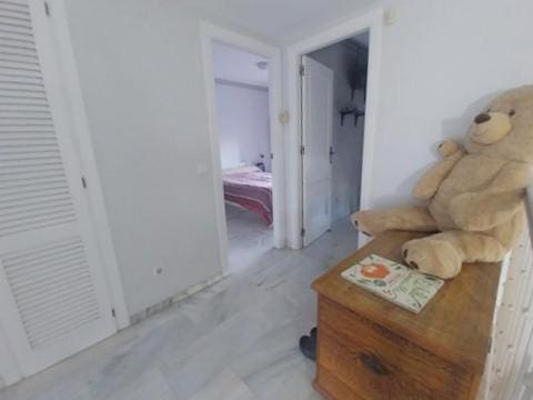 3 sovrum Radhus till salu i Estepona med pool - 668 000 € (Ref: 9371367)