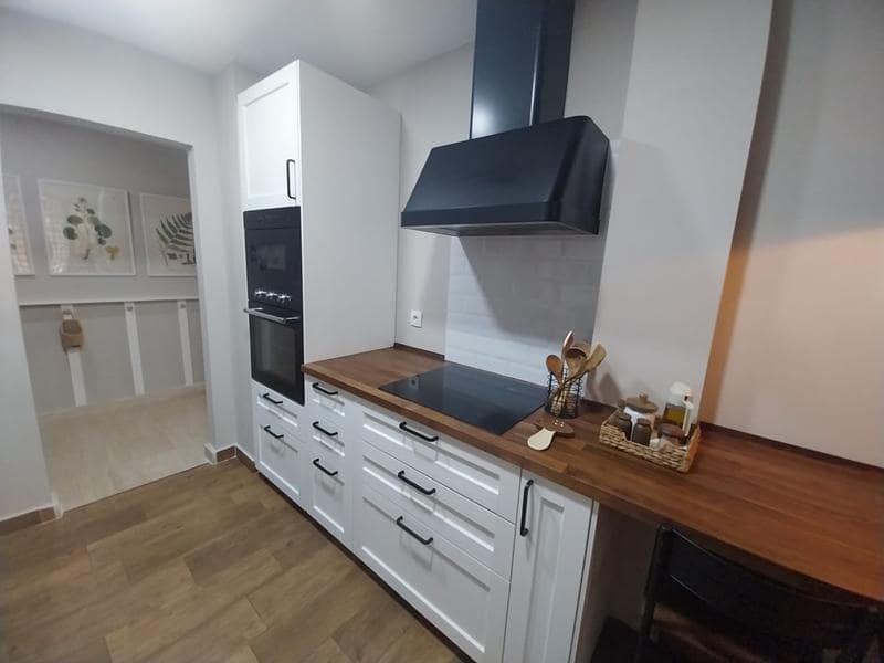 2 chambre Appartement à vendre à Estepona avec piscine garage - 319 000 € (Ref: 9380164)