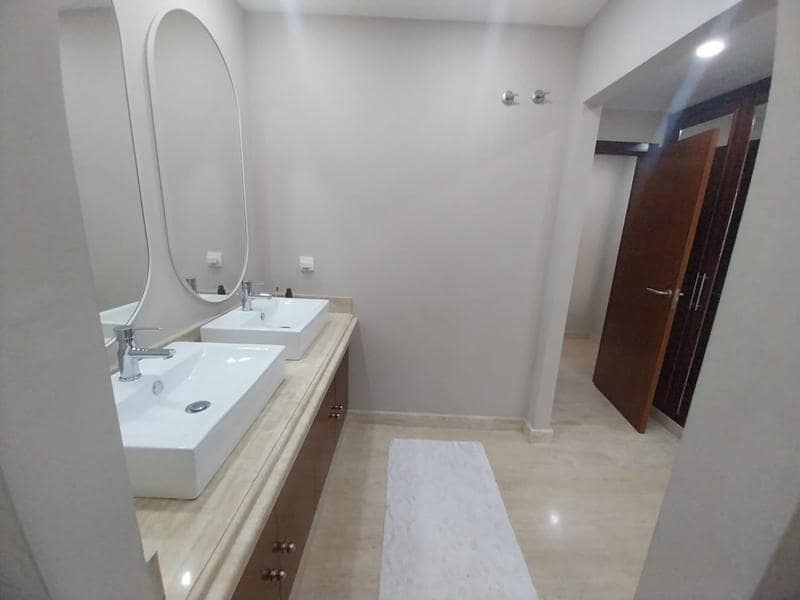 2 chambre Appartement à vendre à Estepona avec piscine garage - 319 000 € (Ref: 9380164)