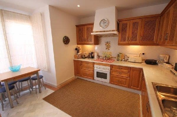 Piso de 3 habitaciones en Casares en venta con piscina garaje - 875.000 € (Ref: 9391146)