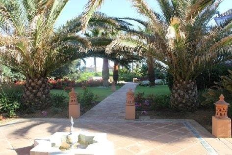 Piso de 3 habitaciones en Casares en venta con piscina garaje - 875.000 € (Ref: 9391146)