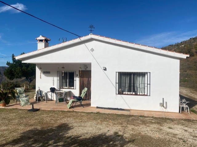 3 makuuhuone Omakotitalo myytävänä paikassa Málaga kaupunki - 222 700 € (Ref: 9396518)