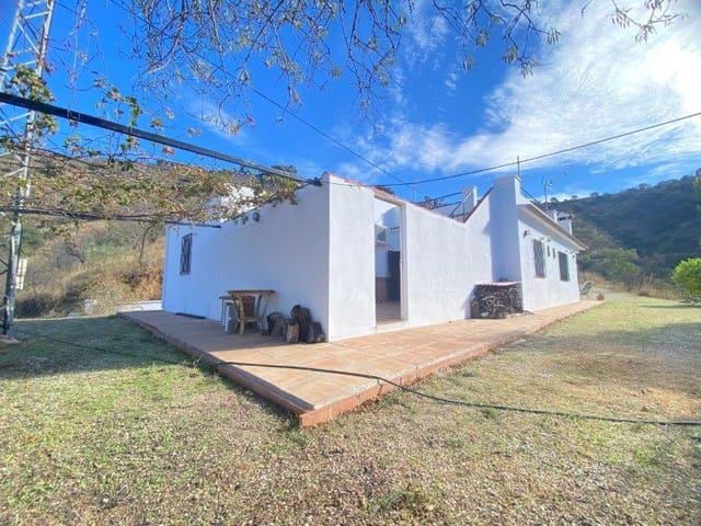 3 makuuhuone Omakotitalo myytävänä paikassa Málaga kaupunki - 222 700 € (Ref: 9396518)