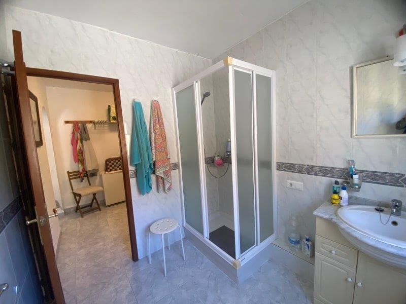 3 makuuhuone Omakotitalo myytävänä paikassa Malaga kaupunki - 222 700 € (Ref: 9396518)