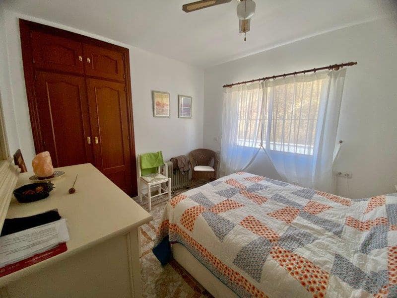 3 makuuhuone Omakotitalo myytävänä paikassa Malaga kaupunki - 222 700 € (Ref: 9396518)