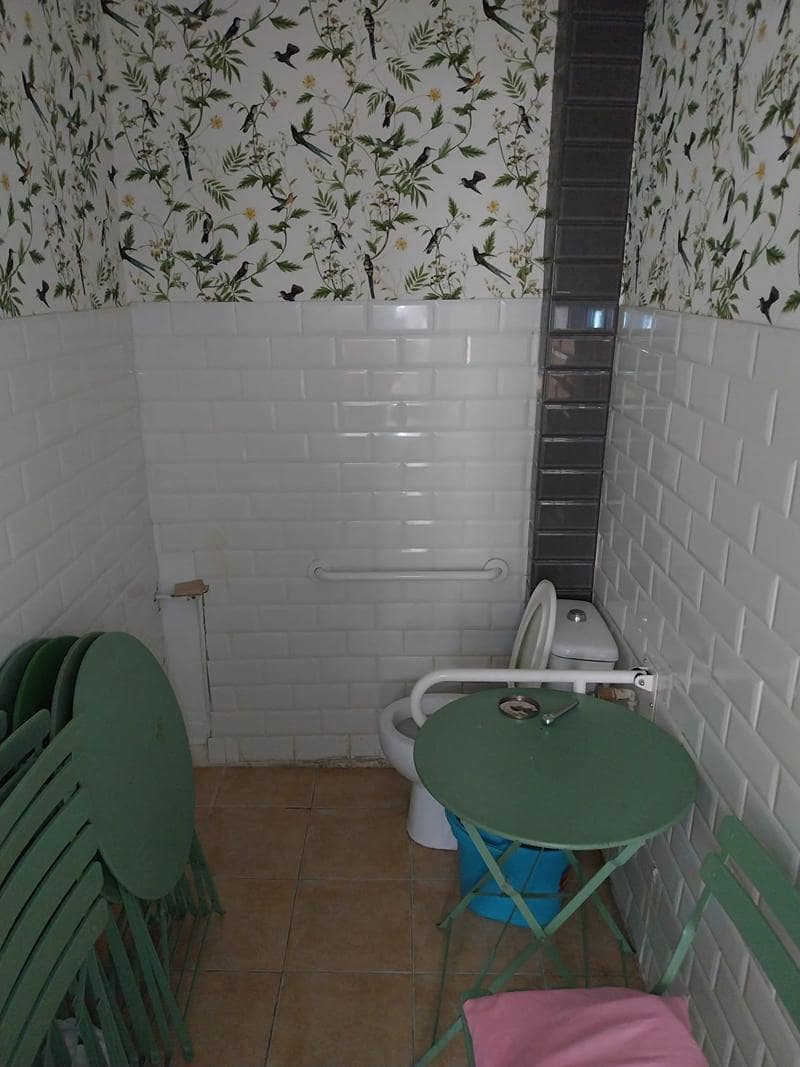 Commercieel te koop in Estepona - € 66.000 (Ref: 9397871)