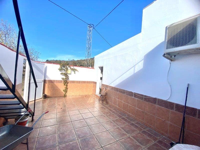 3 soverom Hus til salgs i Malaga by - € 222 700 (Ref: 9403378)