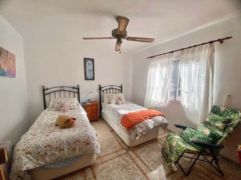 3 soverom Hus til salgs i Malaga by - € 222 700 (Ref: 9403378)