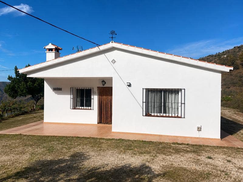 Casa de 3 habitaciones en Málaga ciudad en venta - 170.000 € (Ref: 9403378)