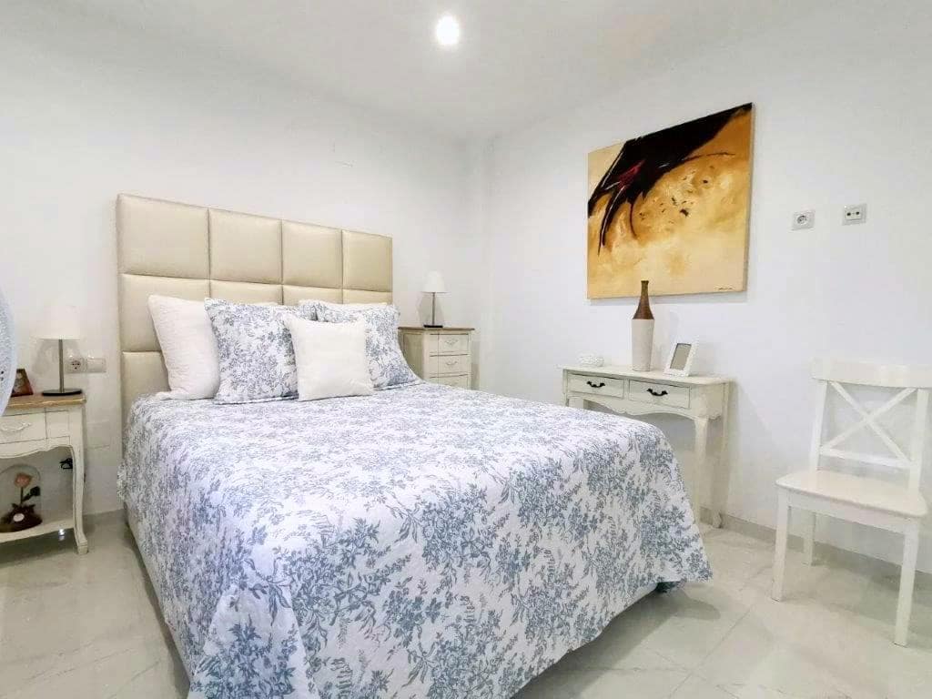 2 sypialnia Mieszkanie do wynajęcia w Miasto Malaga - 1 350 € (Ref: 9404446)