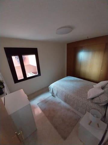 1 slaapkamer Flat te koop in Estepona met zwembad garage - € 318.000 (Ref: 9405886)