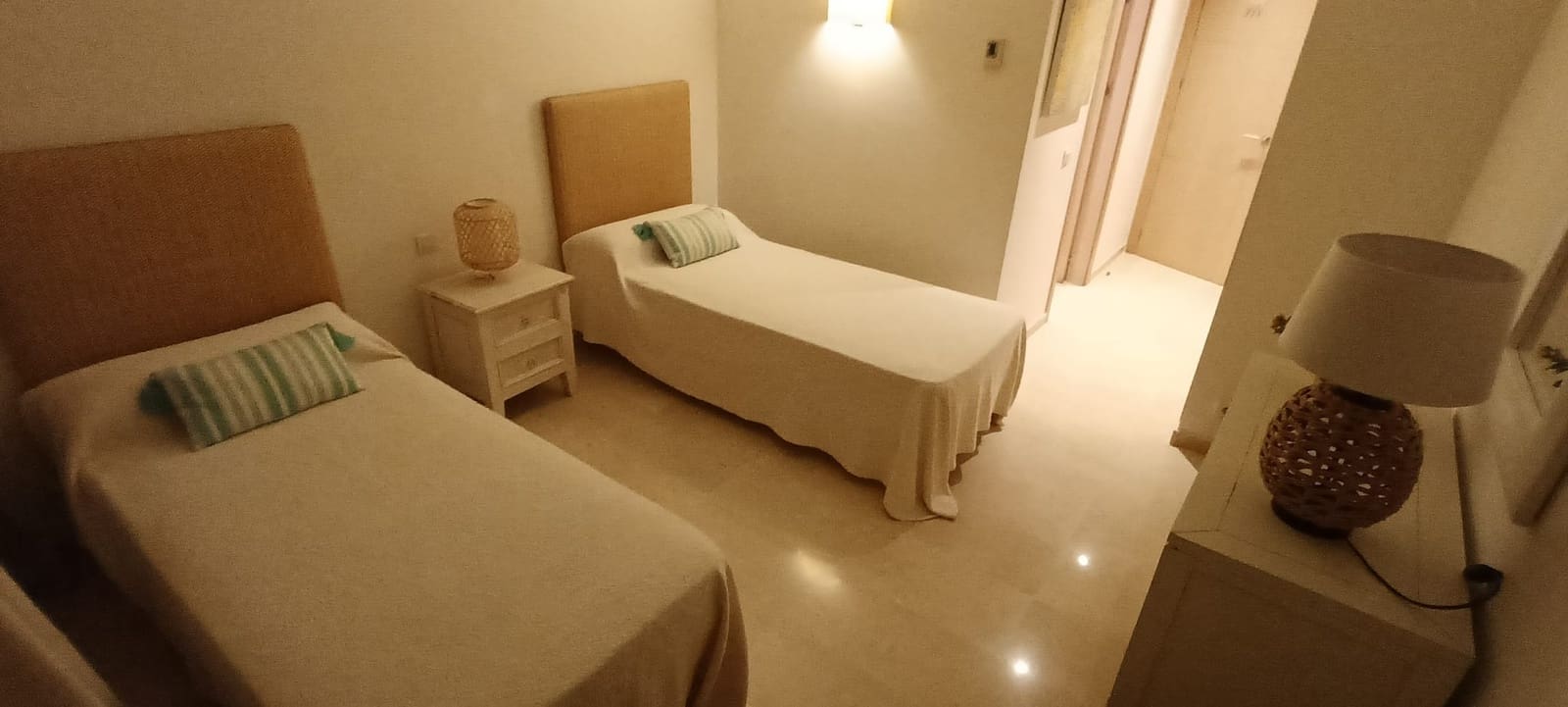 2 sovrum Lägenhet att hyra i Sotogrande med pool - 2 750 € (Ref: 9421495)