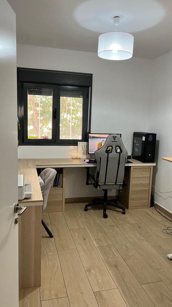 4 quarto Apartamento para venda em Estepona com piscina garagem - 578 000 € (Ref: 9428953)