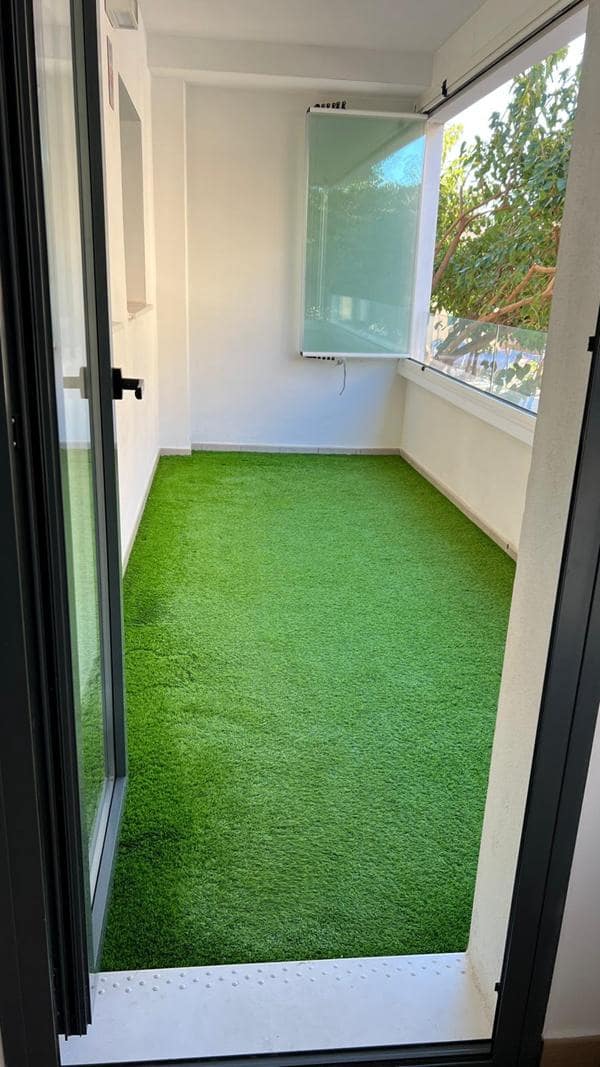 4 quarto Apartamento para venda em Estepona com piscina garagem - 578 000 € (Ref: 9428953)