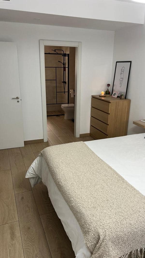 4 quarto Apartamento para venda em Estepona com piscina garagem - 578 000 € (Ref: 9428953)