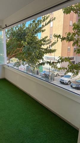 4 quarto Apartamento para venda em Estepona com piscina garagem - 578 000 € (Ref: 9428953)