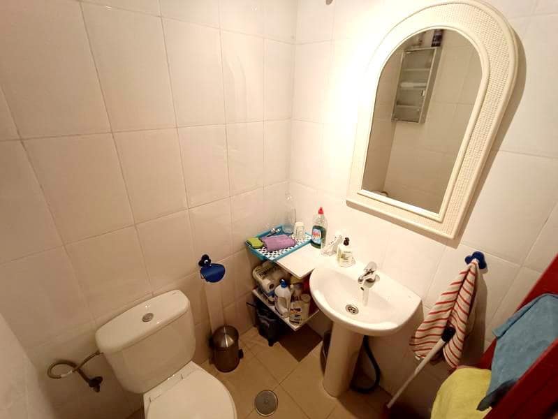 Erhverv til salg i Estepona - € 254.500 (Ref: 9447258)