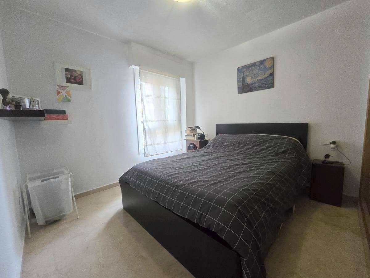 3 camera da letto Appartamento da affittare in Malaga citta con piscina garage - 1.400 € (Rif: 9457748)