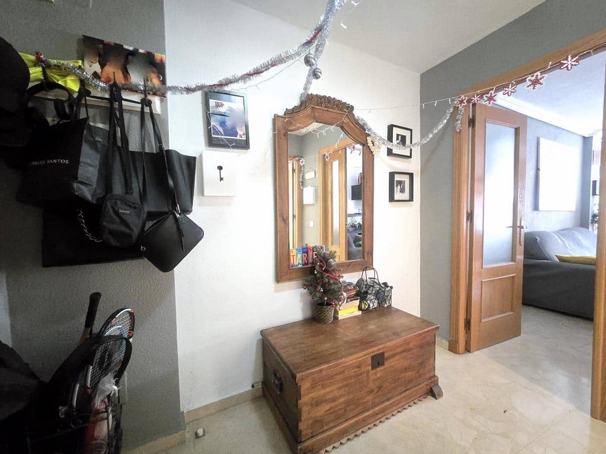 3 camera da letto Appartamento da affittare in Malaga citta con piscina garage - 1.400 € (Rif: 9457748)