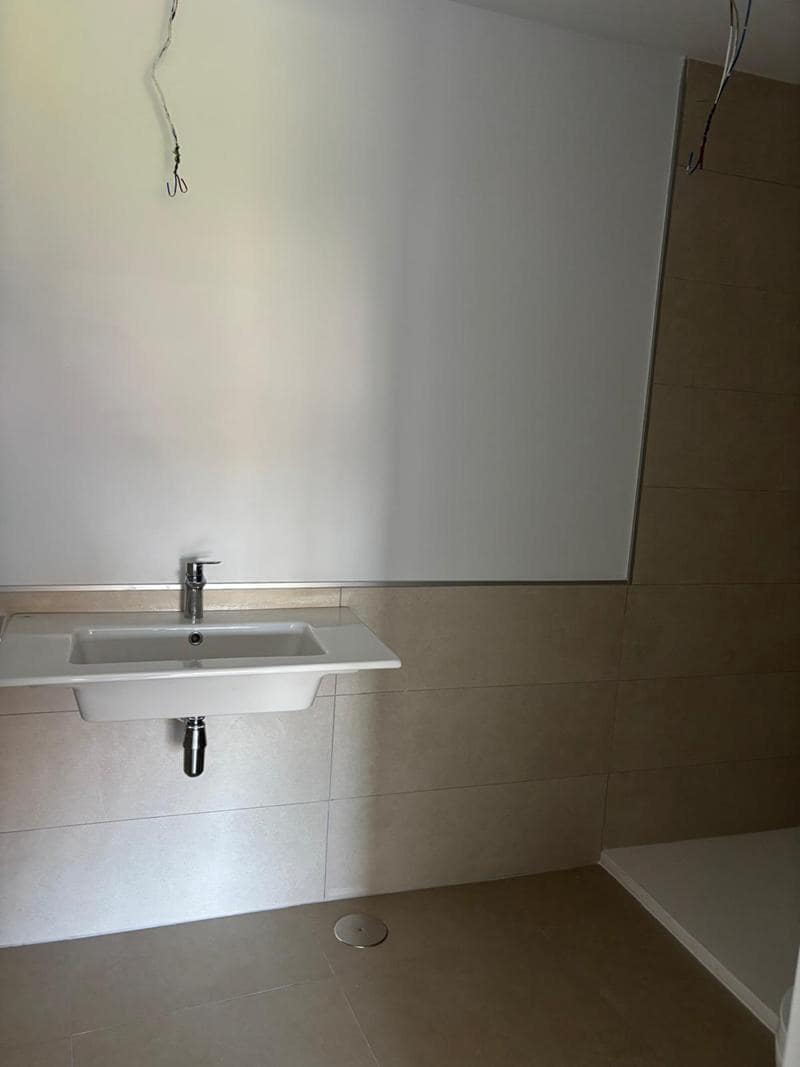 2 soveværelse Lejlighed til leje i Estepona med swimmingpool garage - € 1.750 (Ref: 9467773)