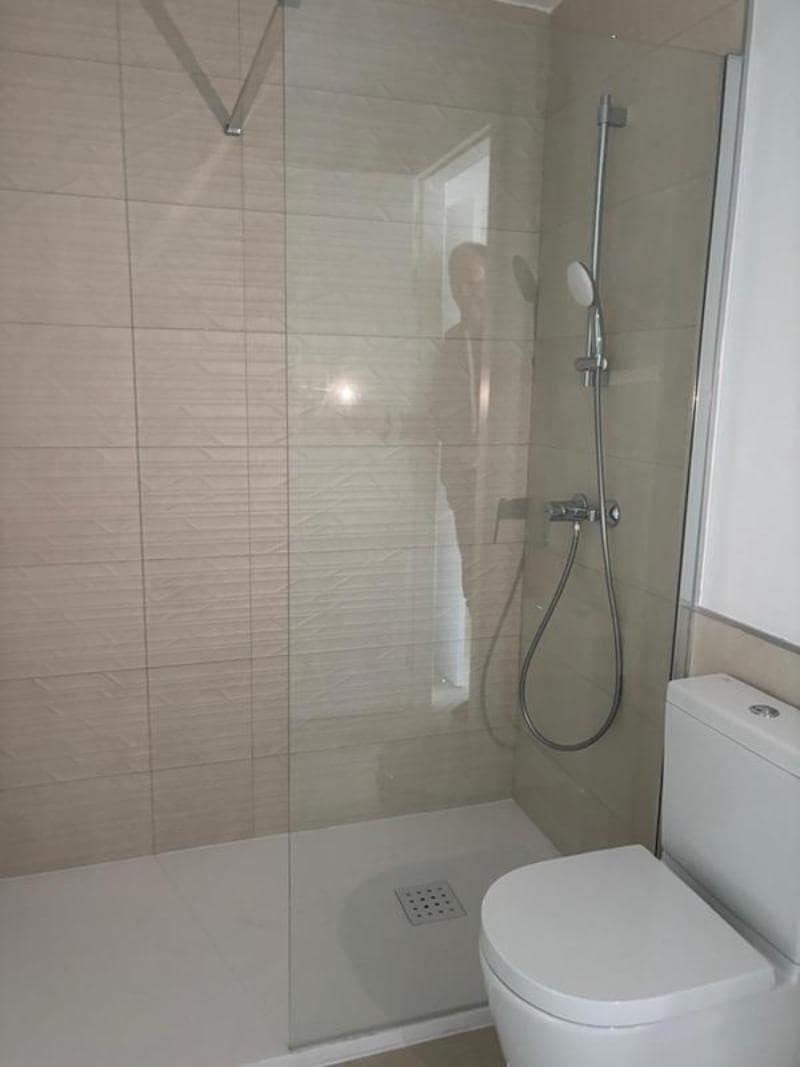 2 soveværelse Lejlighed til leje i Estepona med swimmingpool garage - € 1.750 (Ref: 9467773)