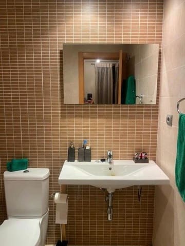 2 quarto Apartamento para arrendar em Málaga cidade - 1 300 € (Ref: 9471570)