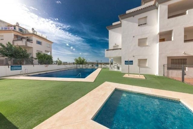 2 makuuhuone Asunto myytävänä paikassa San Luis de Sabinillas, Manilva mukana uima-altaan - 158 000 € (Ref: 9499823)