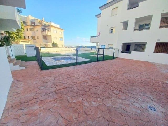 2 makuuhuone Asunto myytävänä paikassa San Luis de Sabinillas, Manilva mukana uima-altaan - 158 000 € (Ref: 9499823)