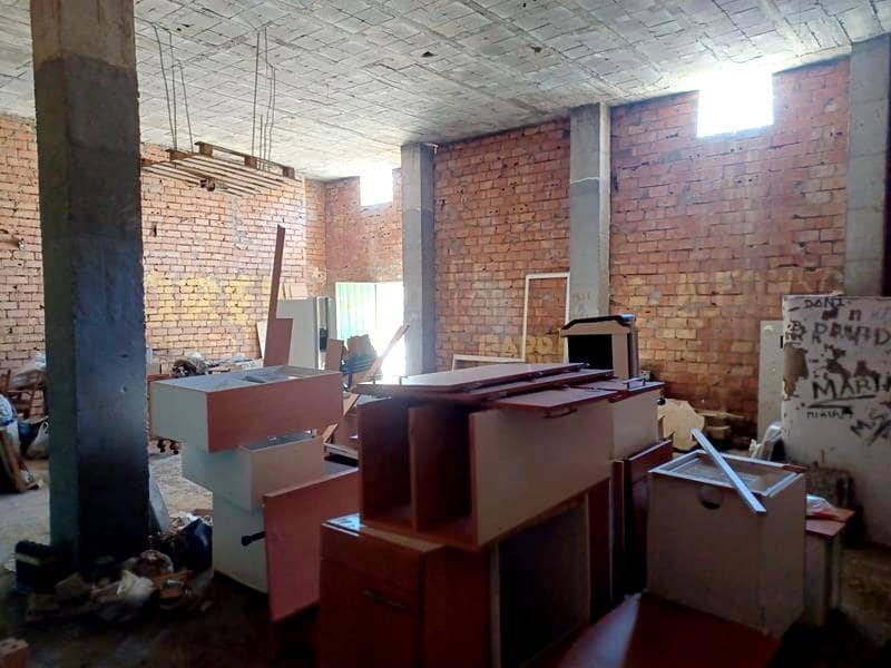 Commercial for rent in Estepona - € 1,000 (Ref: 9503386)