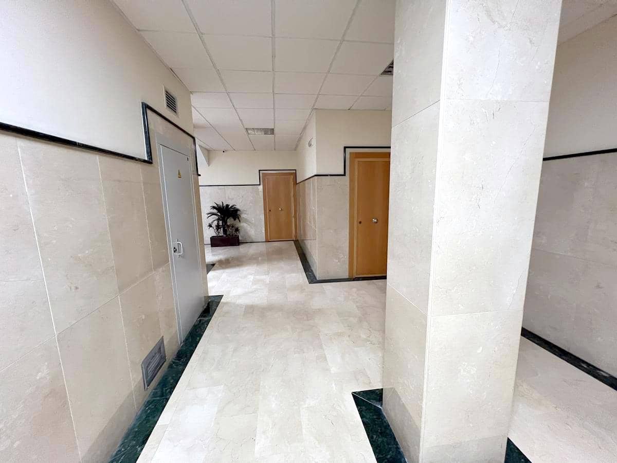 4 camera da letto Appartamento in vendita in Malaga citta - 382.000 € (Rif: 9511371)