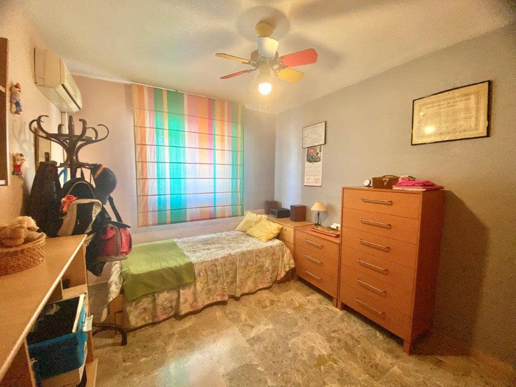 4 slaapkamer Huis te koop in Puerto de la Torre - € 450.000 (Ref: 9511376)