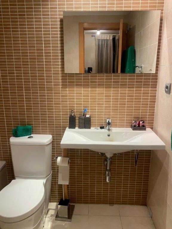 2 bedroom Flat for rent in Malaga city with garage - € 1,300 (Ref: 9511377)