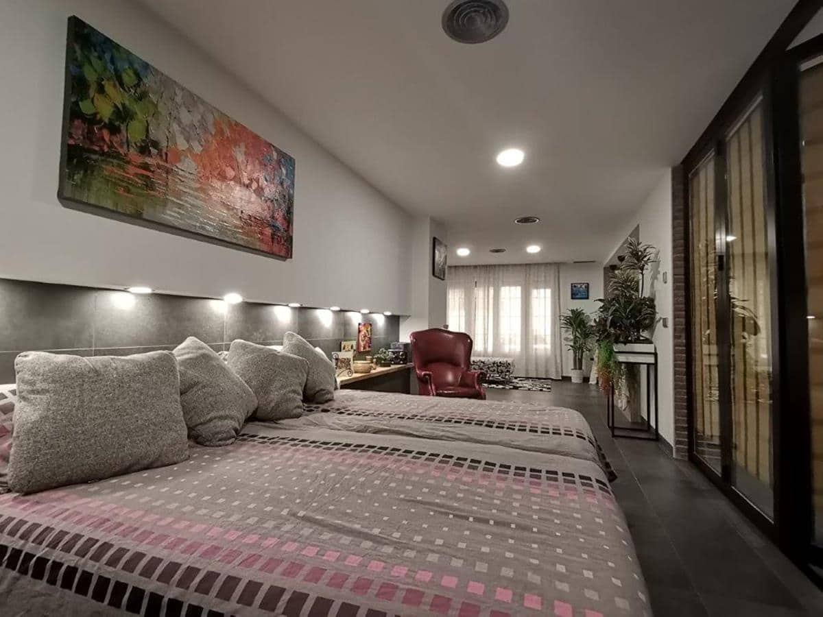 2 soveværelse Lejlighed til salg i Malaga by med garage - € 625.700 (Ref: 9511378)