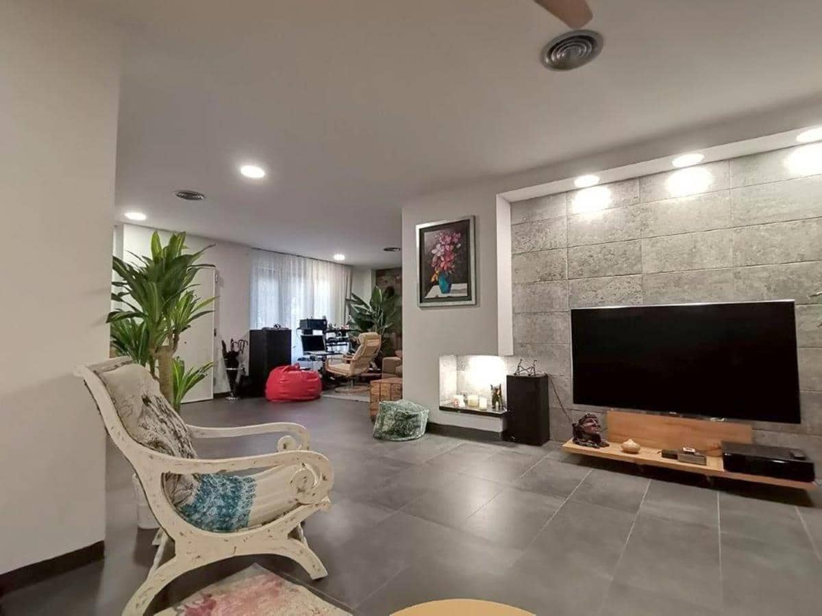 2 soveværelse Lejlighed til salg i Malaga by med garage - € 625.700 (Ref: 9511378)