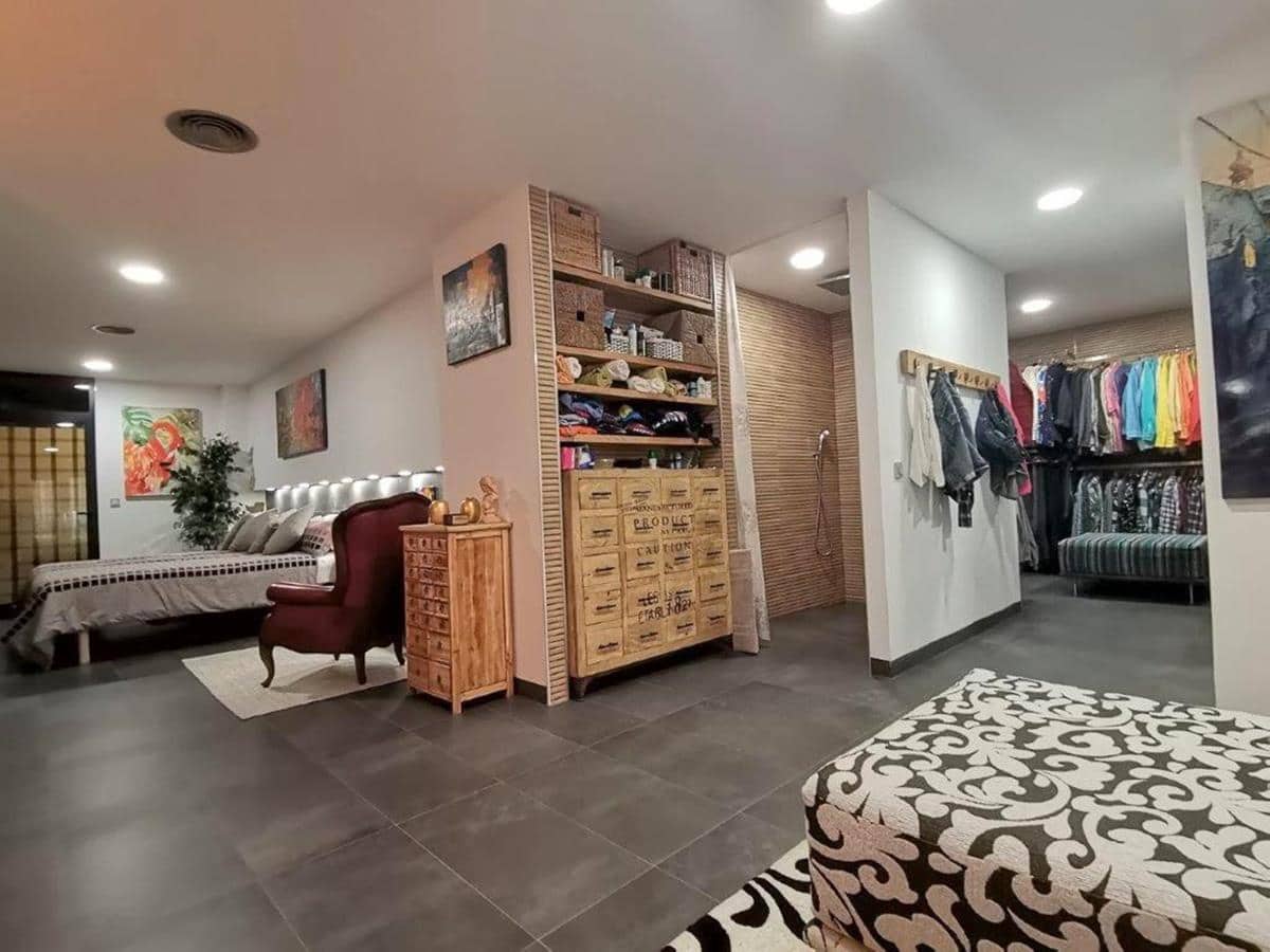 2 soveværelse Lejlighed til salg i Malaga by med garage - € 625.700 (Ref: 9511378)