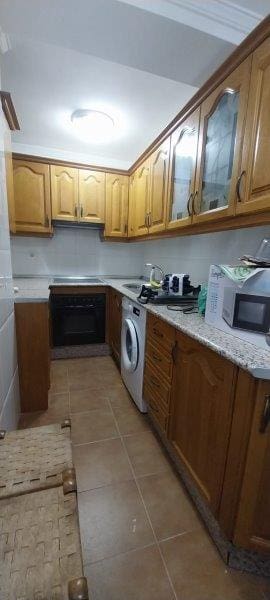 3 soveværelse Lejlighed til leje i Malaga by - € 1.150 (Ref: 9523584)