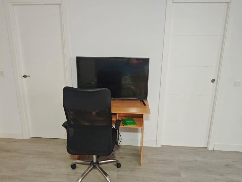 3 bedroom Flat for rent in San Luis de Sabinillas with pool garage - € 1,550 (Ref: 9532621)