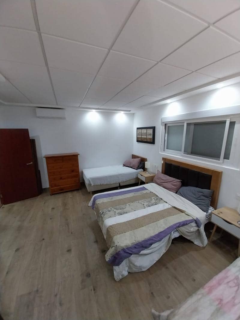 Local Comercial de 2 habitaciones en Estepona en venta con piscina - 212.100 € (Ref: 9532816)