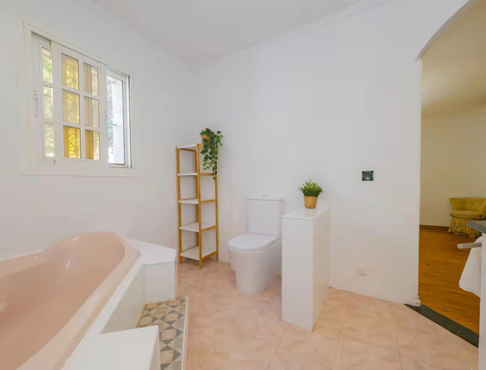 4 makuuhuone Huvila vuokrattavana paikassa Alhaurin de la Torre mukana uima-altaan 
autotalli - 4 900 € (Ref: 9534360)