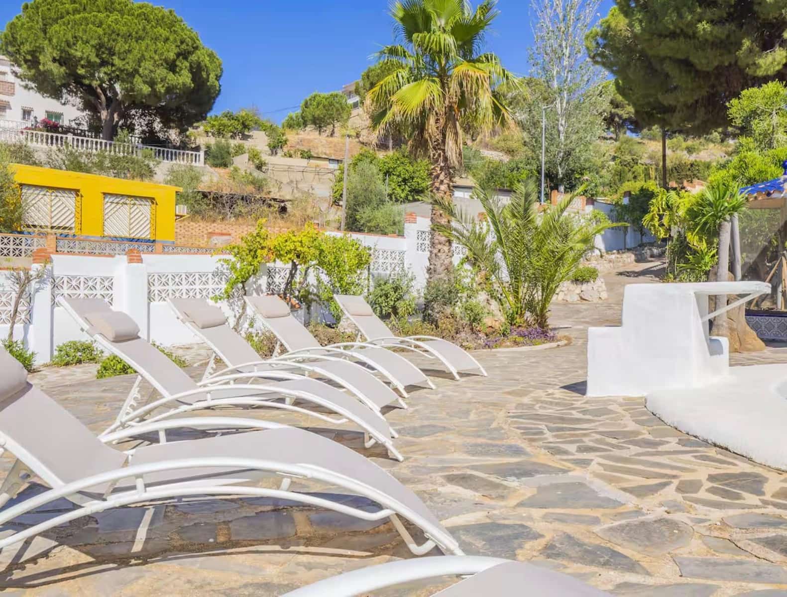 4 Zimmer Villa zu vermieten in Alhaurin de la Torre mit Pool Garage - 4.700 € (Ref: 9534360)