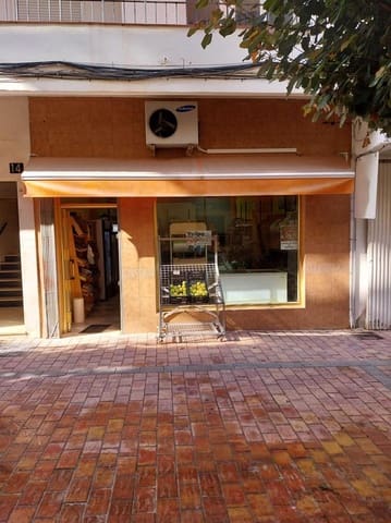 Local Commercial à vendre à Centro, Estepona - 390 000 € (Ref: 9535256)