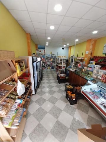 Local Commercial à vendre à Centro, Estepona - 390 000 € (Ref: 9535256)